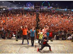 El quinteto estuvo interactuando con su público, que en su mayoría son niñas y adolescentes. TWITTER / @somosCD9