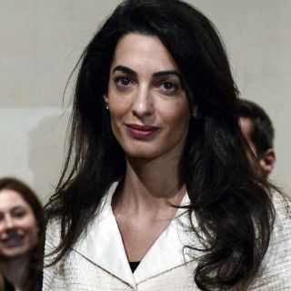 Esposa de Clooney puede entrar al país cuando quiera: Egipto