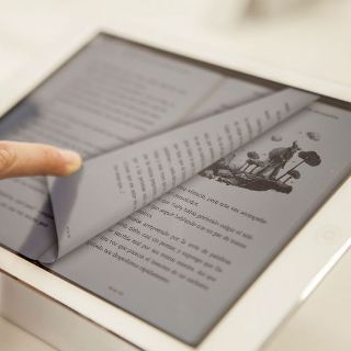 Las ventajas de leer libros electrónicos y dejar de lado el papel