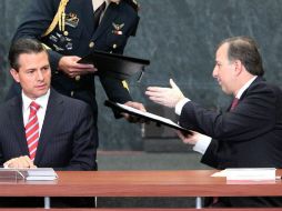 Los mandatarios mantendrán un almuerzo en el que sus gabinetes les pondrán al día de los avances alcanzados. SUN / L. Godínez