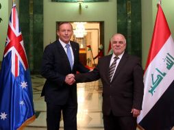Imagen del primer ministro iraquí Haider al-Abadi (d) y su homólogo australiano, Tony Abbott. AFP /