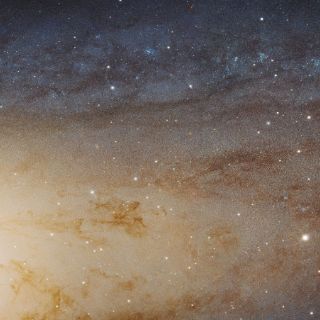 Captan imagen panorámica de la galaxia Andrómeda