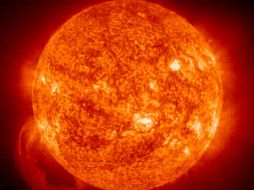 Los máximos solares se caracterizan por un incremento en las manchas solares, deflagraciones y eyecciones de masa. AFP / ARCHIVO