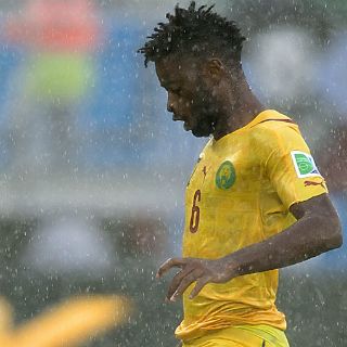 Alex Song anuncia retiro de la Selección de Camerún
