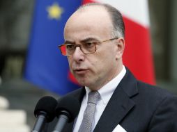 Bernard Cazeneuve señala que los responsables deben ser castigados con la dureza que merece el acto bárbaro que han cometido. AFP / P. Kovarik