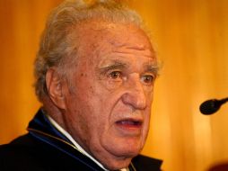 Usuarios de redes sociales lamentan la muerte del ovacionado periodista. EL INFORMADOR / ARCHIVO