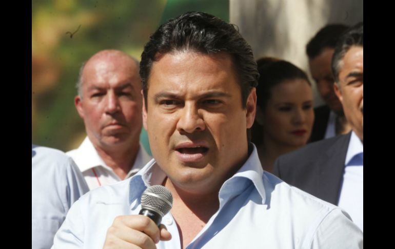 Sandoval informa que se está trabajando día y noche para que las obras vayan avanzando. EL INFORMADOR / ARCHIVO