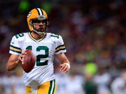 Tras recuperarse de la lesión en su pantorrilla izquierda, Rodgers podrá ensayar con sus compañeros. AFP / ARCHIVO