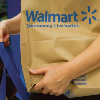 Walmart se estancó en 2014 ante débil consumo