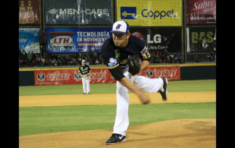 Salvador Valdez permitió sólo tres hits en seis entradas de labor en la victoria 6-1 sobre los Cañeros de Los Mochis. FACEBOOK / lmpbeisbol