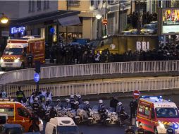 La de hoy ha sido una jornada violenta en Francia, tras los asaltos policiacos en dos casos distintos. EFE / I. Langsdon
