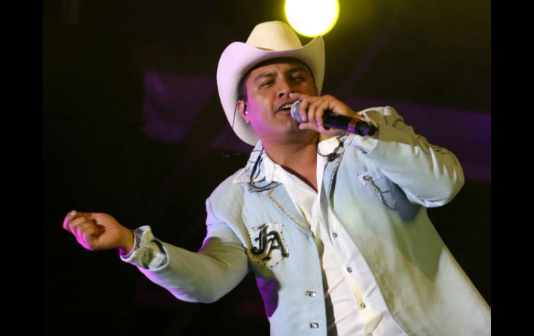 Julión vive uno de sus mejores momentos tras éxitos en anteriores presentaciones y haber ganado 'La Voz...México'. SUN / ARCHIVO