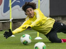 Ochoa no ha sumado minutos en los últimos partidos. AFP / ARCHIVO