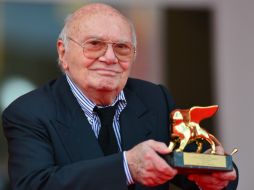 En 1963, gana el León de Oro de Venecia con la película 'Las manos sobre la ciudad' con Rod Steiger. AFP / ARCHIVO