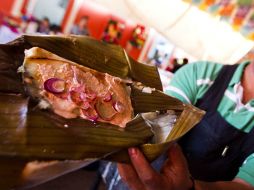 La depresión, ansiedad y estrés buscan ser minimizados por la mayoría de la gente, mediante el placer que causa la comida. NTX / ARCHIVO