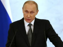 El presidente ruso, Vladímir Putin, hace alude últimamente al crédito concedido a Ucrania antes del derrocamiento de Yanukóvich. AP / ARCHIVO