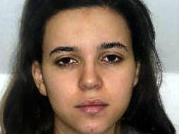 La policía difunde una foto y advierte que puede estar armada y ser peligrosa. AFP / Especial