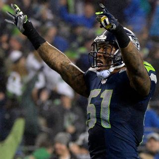 Los Halcones Marinos amansan a las Panteras