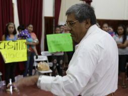 El secretario del ayuntamiento, David Huerta Plancarte, se compromete a tener este lunes mayores elementos. SUN / ARCHIVO