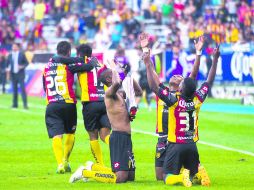 Los tres ecuatorianos que jugaron ayer lograron momentos brillantes. El gol cayó por parte de Fidel Martínez. EL INFORMADOR / J. Mendoza