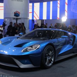 La potencia arrasa en el Salón del Automóvil de Detroit 2015
