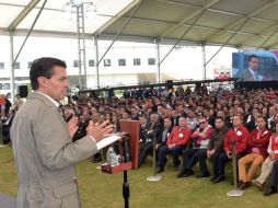 El Presidente señala durante la inauguración de la Línea 2 del Mexibús que 2015 es un año que debe convocar a trabajar en unidad. NTX / ESPECIAL