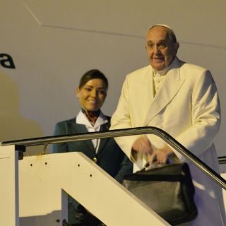 El Papa Francisco llega a Sri Lanka