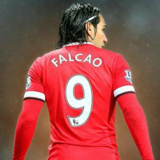 Falcao no tiene seguro el lugar en el United
