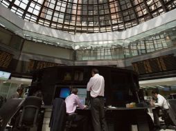 Hay tropiezos en la bolsa. BLOOMBERG  /