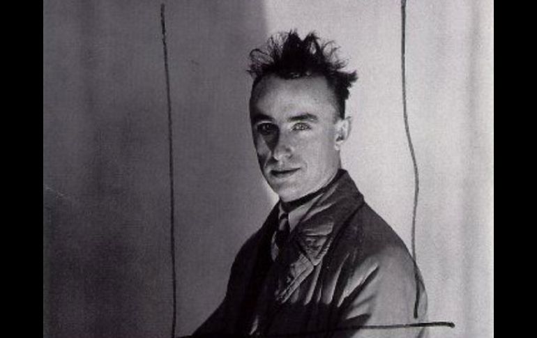 Su obra comprende dibujos y acuarelas de corte impresionista y fauvista, destaca ''Mamá, papá está herido'' y ''La dama ausente''. ESPECIAL / Pinterest