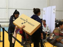 La SCT entregó 95 mil equipos receptores de señal digital a familias de escasos recursos en la frontera de Tamaulipas. EL INFORMADOR / ARCHIVO