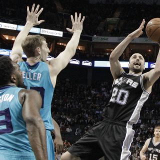 A espuelazos le cortan las alas a los Hornets