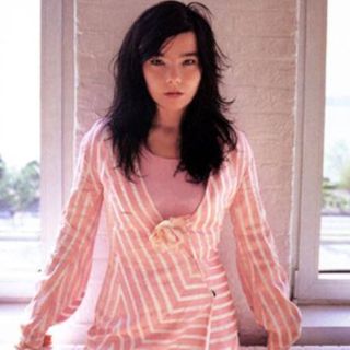 Björk anuncia lanzamiento de su noveno álbum, 'Vulnicura'