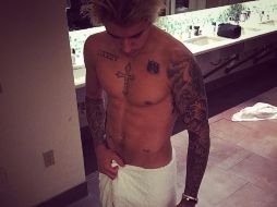 El joven compartió una imagen en Instagram para lucir sus músculos. INSTAGRAM / @justinbieber