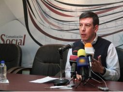 Castro dice que decidió no contender a ningún puesto de representación popular para seguir su trabajo como legislador. TWITTER / @LegislativoJal  ·