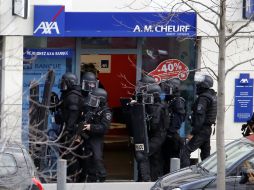 La policía dispone un perímetro de seguridad en torno a la zona. AFP / T. Samson