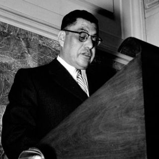 Agustín Yáñez, la voz de la costumbre en una época