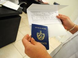 La llegada de turistas y mayores transacciones, dotarán de recursos al Gobierno. EFE / A. Belchi