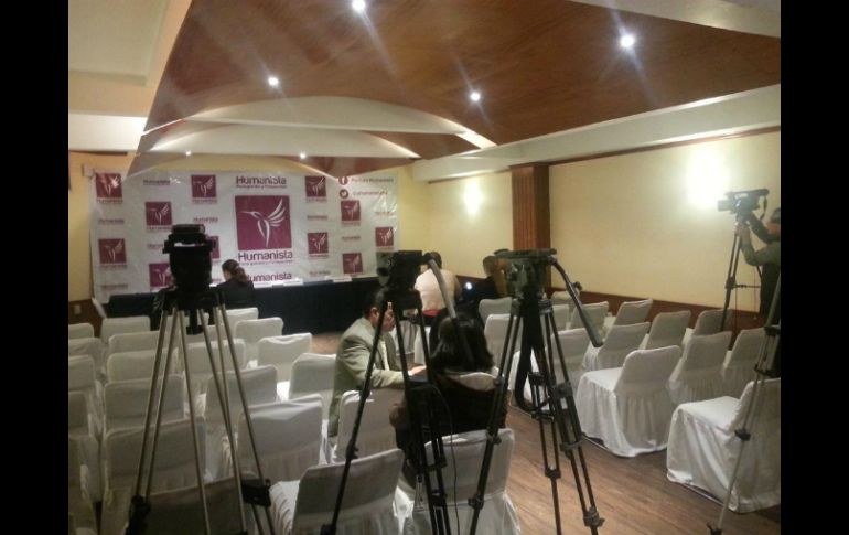 El Partido Humanista fue registrado el 9 de julio del 2014 ante el INE por Irys Salomón y Javier López Macías. TWITTER / @phumanistamx