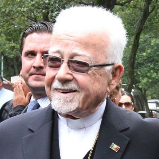 Alerta arzobispo Chedraoui de manipulación a la sociedad