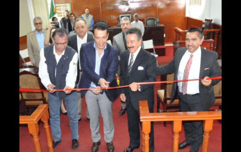 El Fiscal Central, Rafael Castellanos, asiste a la inauguración. ESPECIAL / Fiscalía General del Estado