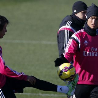 Salidas peligrosas de Real Madrid y Barcelona