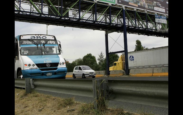 Se construirá un puente elevado que permita cruzar la Av. Manuel Gómez Morín por la parte superior. EL INFORMADOR / ARCHIVO