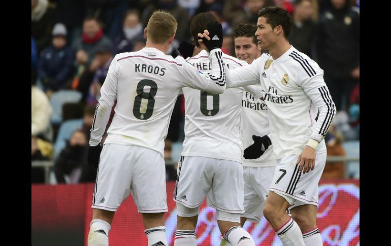 El holandés no entiende porqué no se ha reconocido a los jugadores que realizan un excelente futbol. EFE / S. Barrenechea