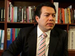 Mario Delgado informó que las personas que invierten en sociedades financieras no cuentan con una protección segura. NTX / ARCHIVO