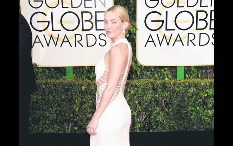 Natural La belleza de Kate Hudson hipnotizó a todos en la alfombra roja... hasta a Jenifer Aniston. AFP /