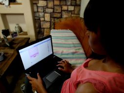 Investigadores afirman que los usuarios comparten los engaños y luego deciden borrarlos cuando se dan cuenta de que fueron estafados. EL INFORMADOR / ARCHIVO