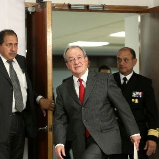 Van 97 detenidos por Iguala, dice Rubido en comparecencia