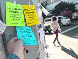 CUIDADO. Ya sea con anuncios en la calle e incluso por internet, varias empresas fraudulentas ofrecen puestos laborales que no existen. EL INFORMADOR / F. ATILANO