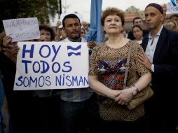 La sociedad argentina no cree que Nisman se haya suicidado y está indignada. AP / R. Abd